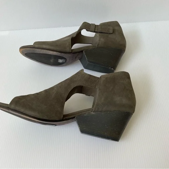Eileen Fisher Iris Women’s Size 9 Gray Pewter Suede Open Toe Sandals Comfort - Picture 4 of 13